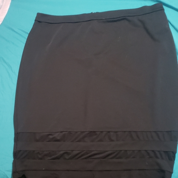 Forever 21 Skirt - Picture 2 of 3